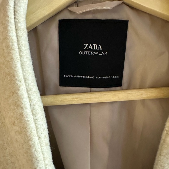 Long coat - Picture 2 of 5